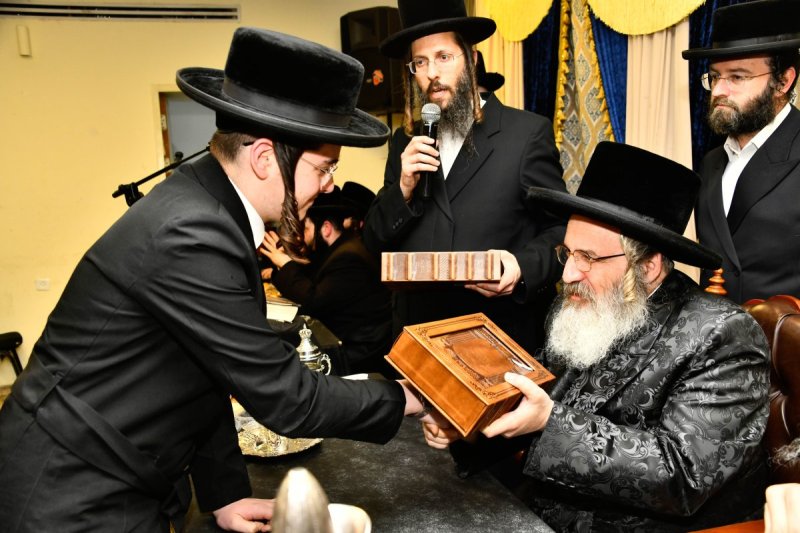 שוקי לרר