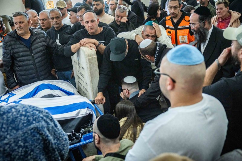 יונתן זינדל, פלאש 90