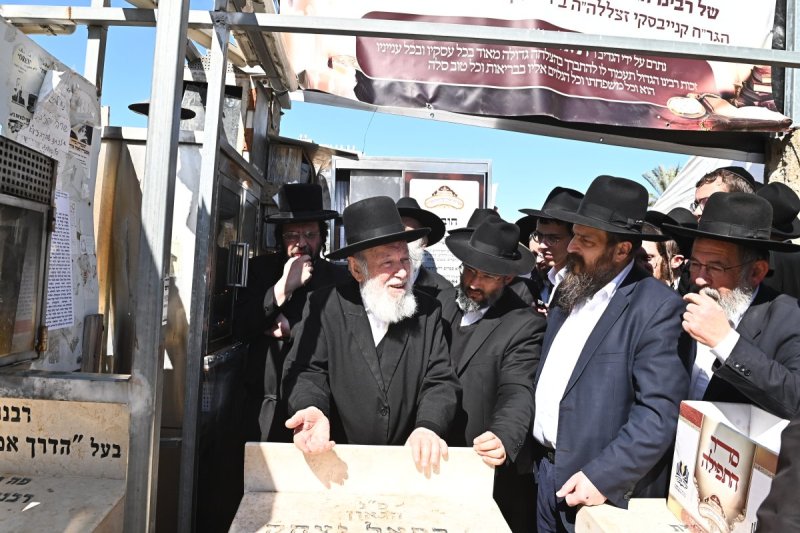 שוקי לרר