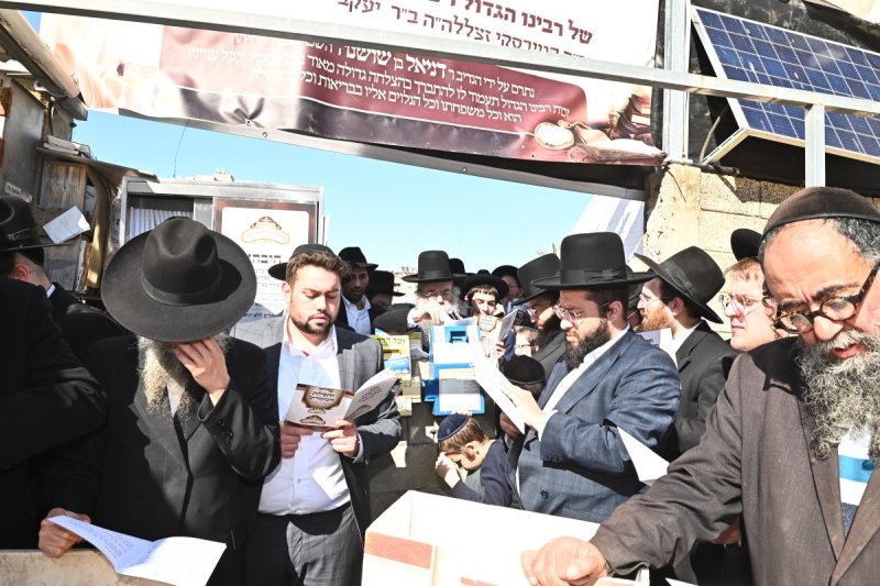 שוקי לרר