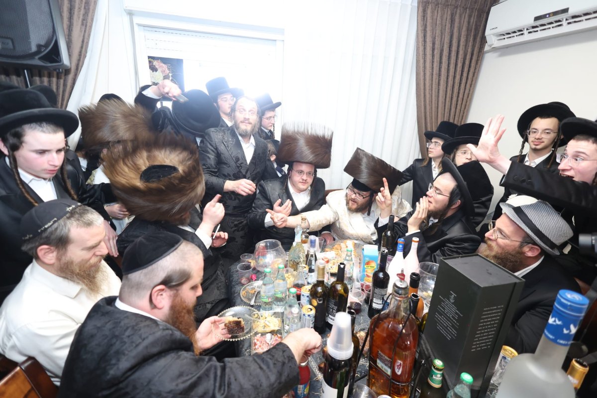 באדיבות המצלם