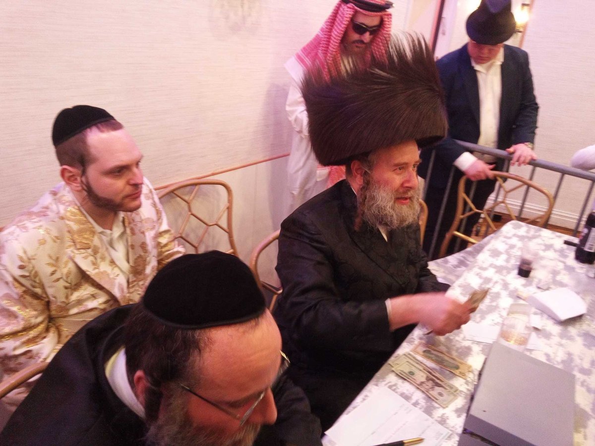 באדיבות המצלם