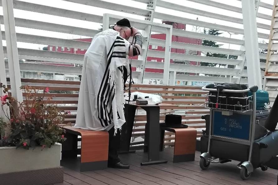 באדיבות המצלם