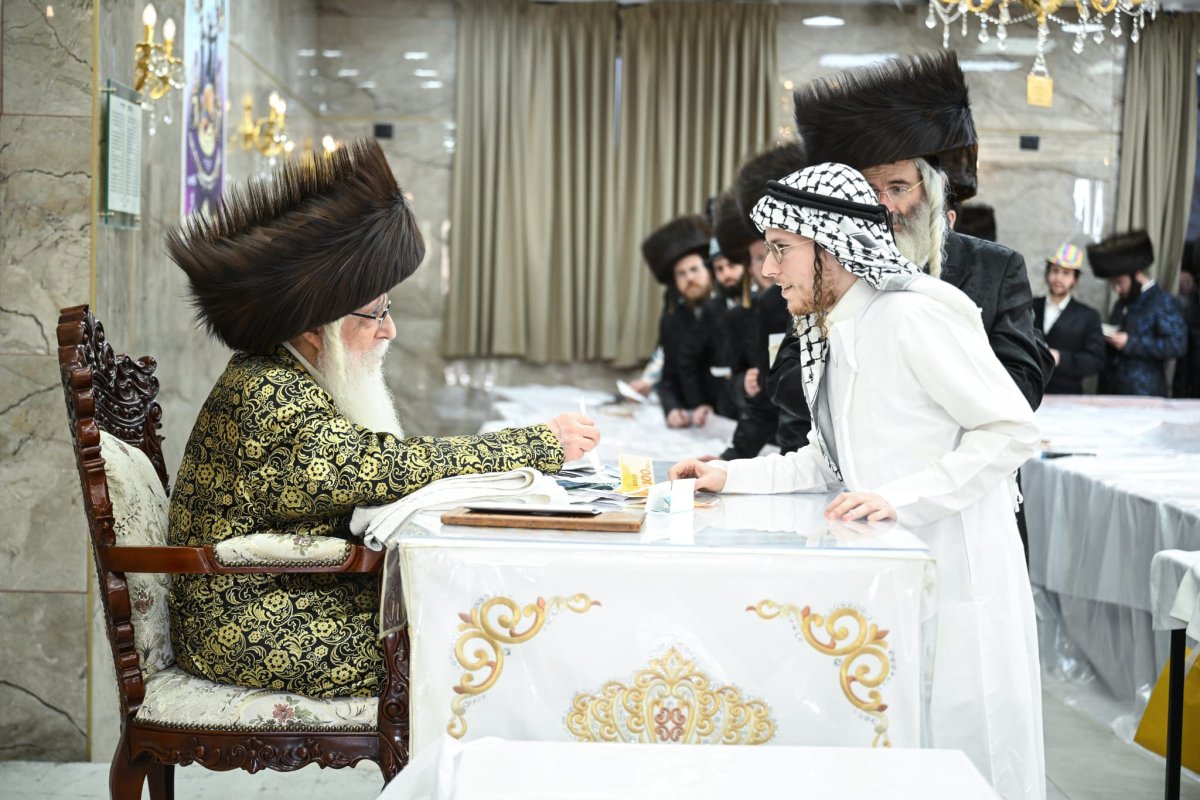 באדיבות המצלם