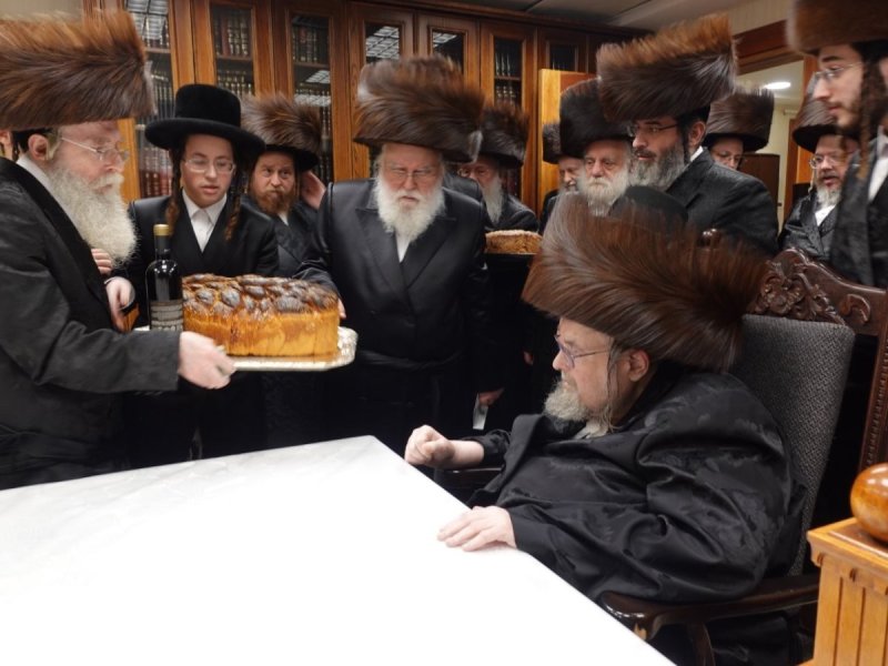 אנשיל בעק וא.מ.ש