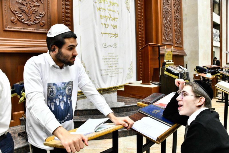 שוקי לרר