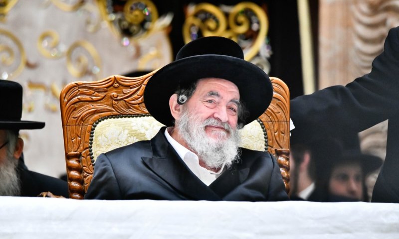 האדמו"ר מויז'ניץ ימריא ביום ראשון לטיפול רפואי בגרמניה