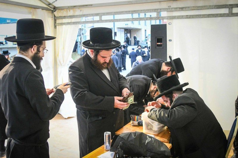 ארי קופרשטוק