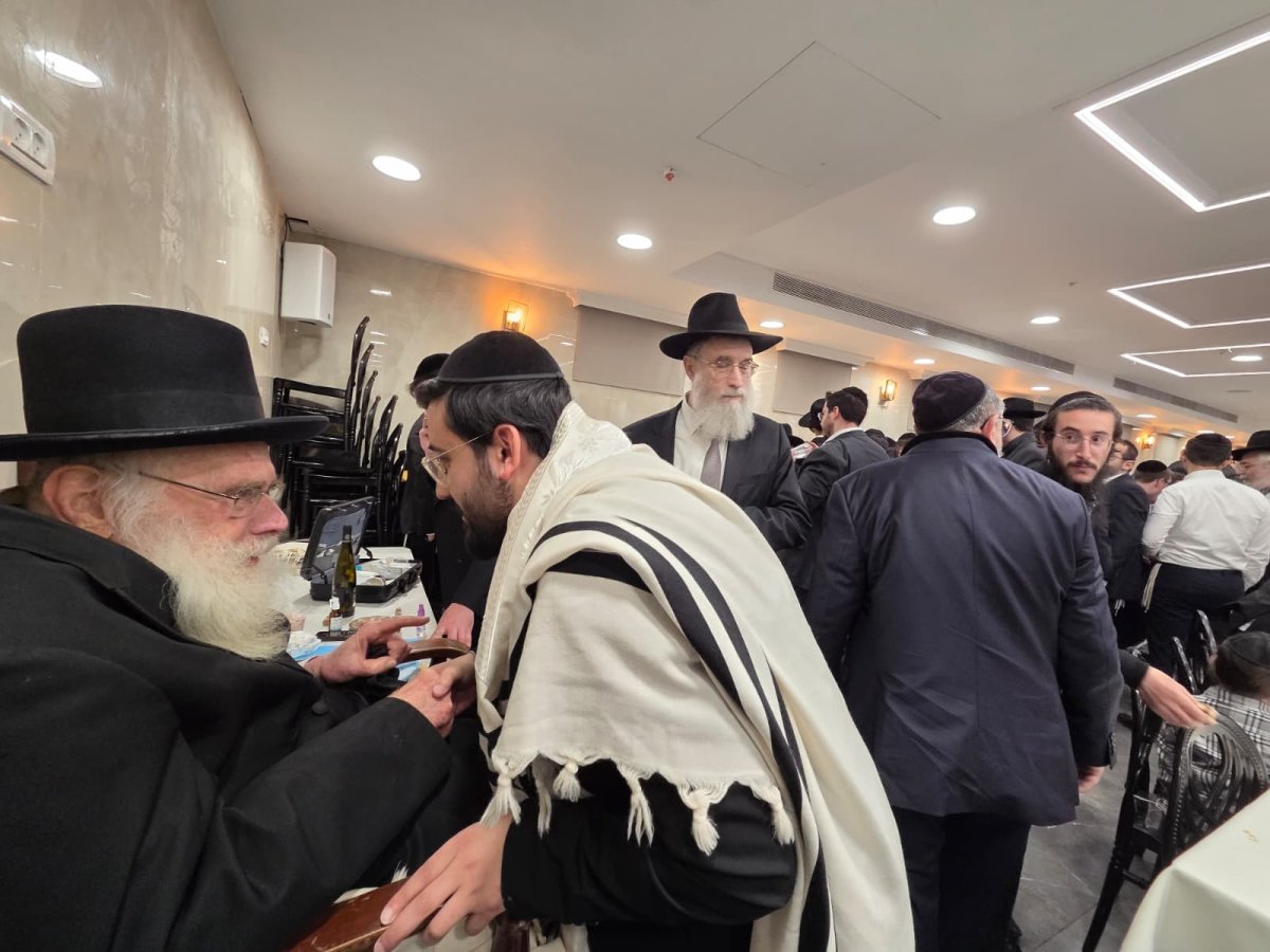 באדיבות המצלם