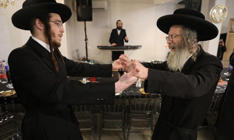 תיעוד מצפת: כך חגגו את הווארט לבנו חביבו של רבי אלימלך בידרמן