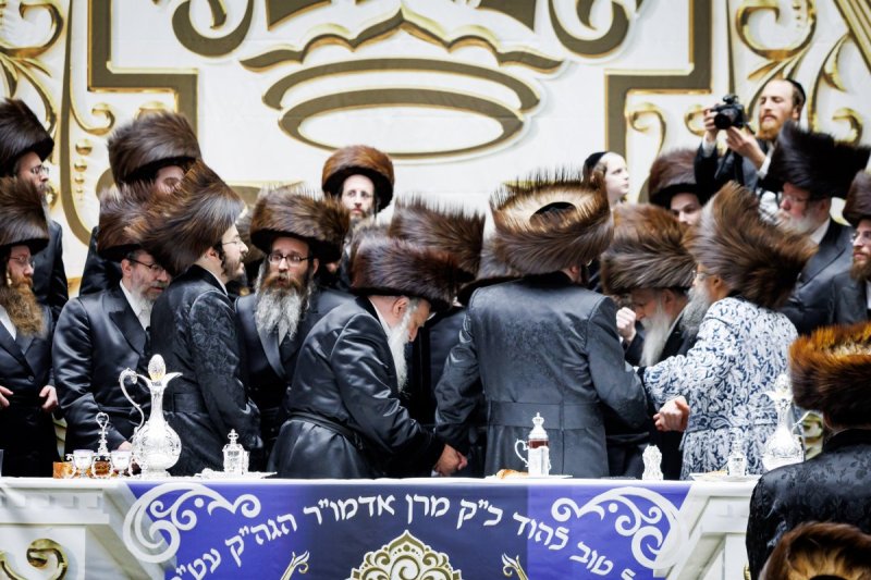 אברומי בלום והלל ל"ש