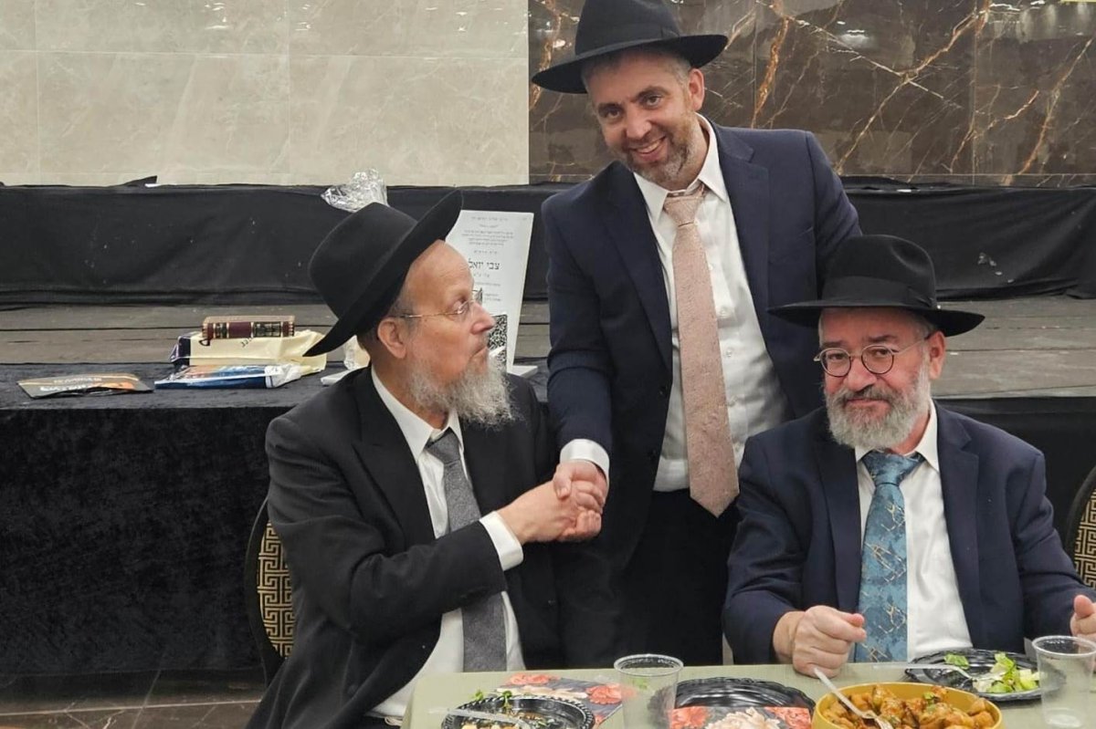 באדיבות המצלם