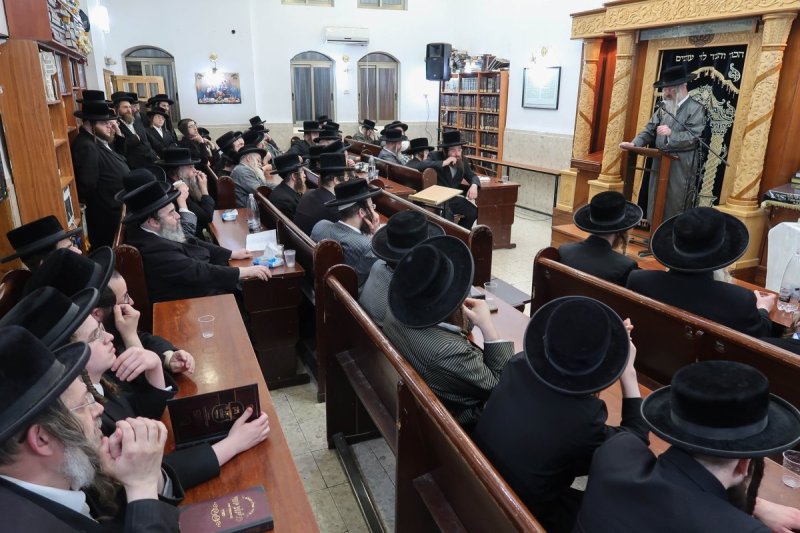 מ.א נוימן