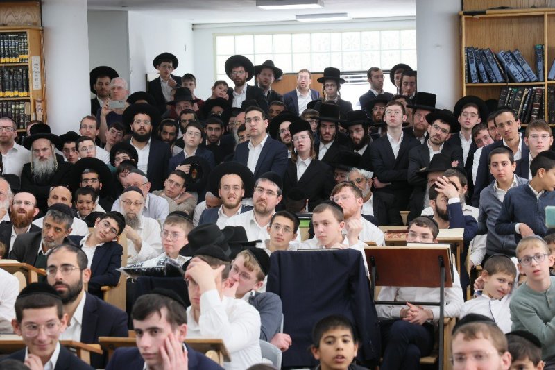אברהם אבידן