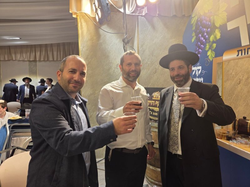 שוקי לרר