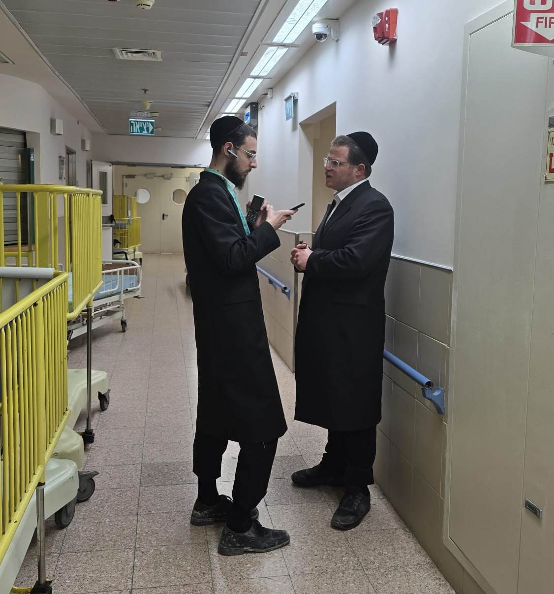 באדיבות המצלם