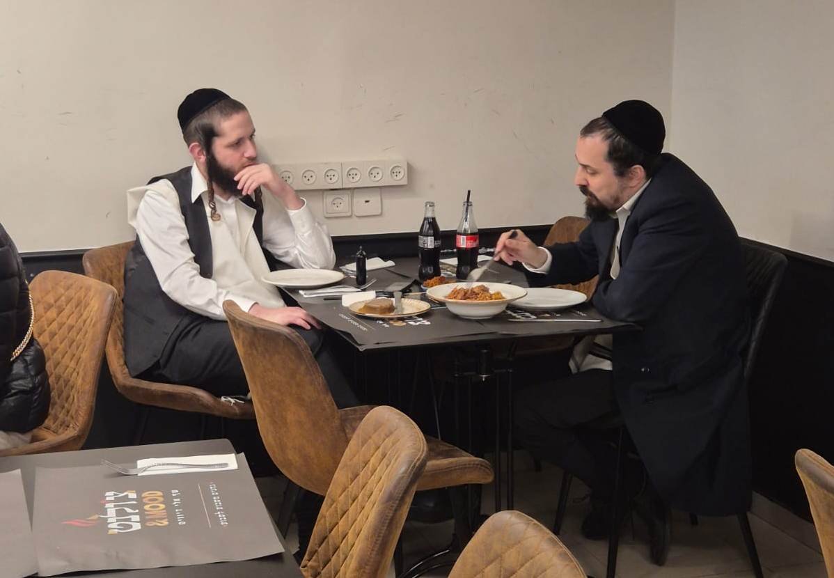 באדיבות המצלם