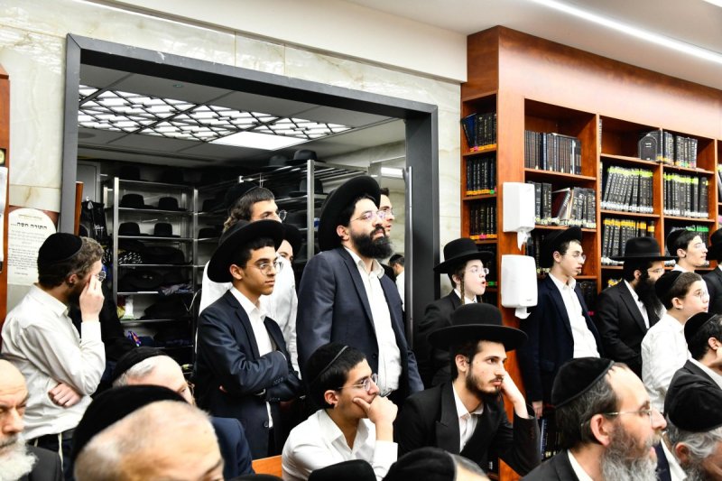 שוקי לרר