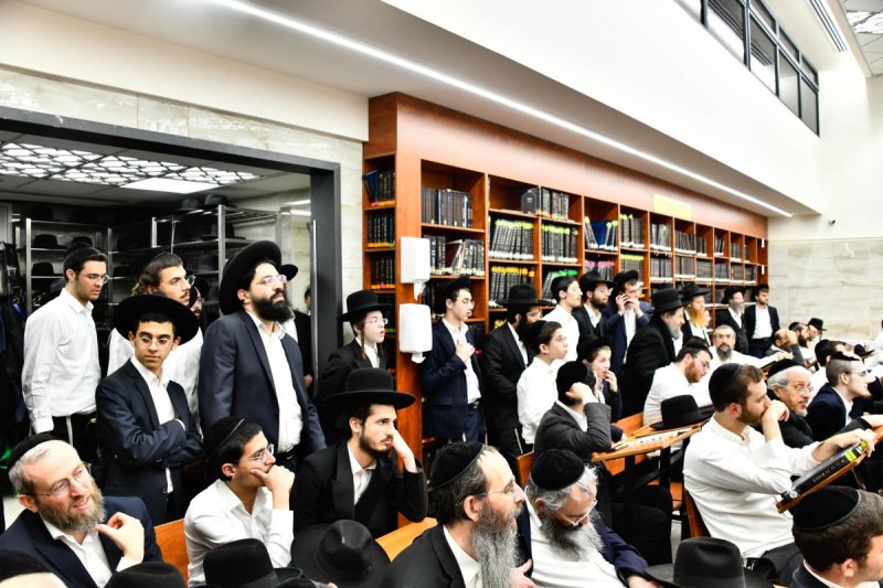 שוקי לרר