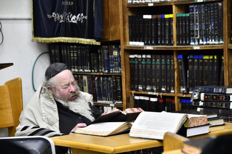 שוקי לרר