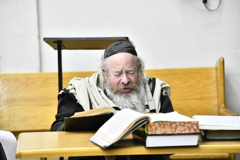 שוקי לרר