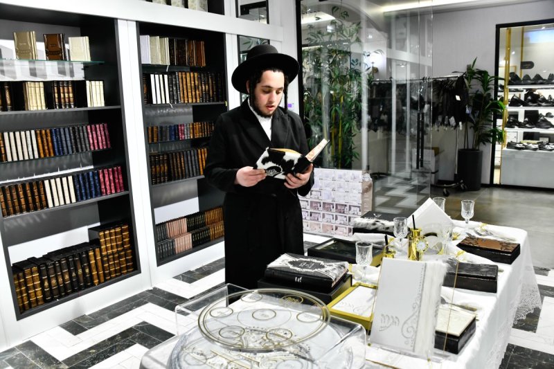 שוקי לרר