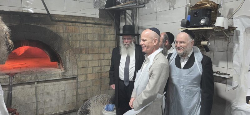 יחצ