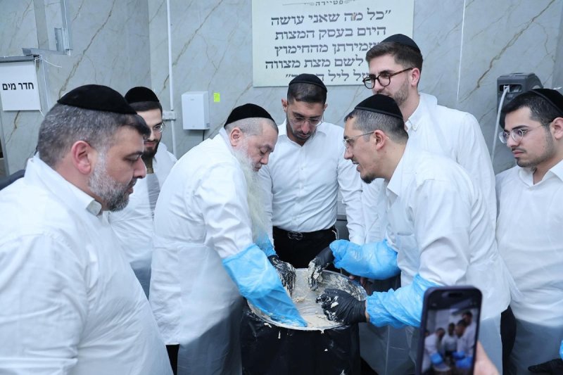 נועם אליהו