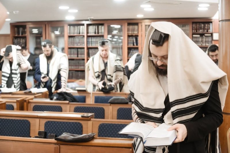 לוי נאזרוב