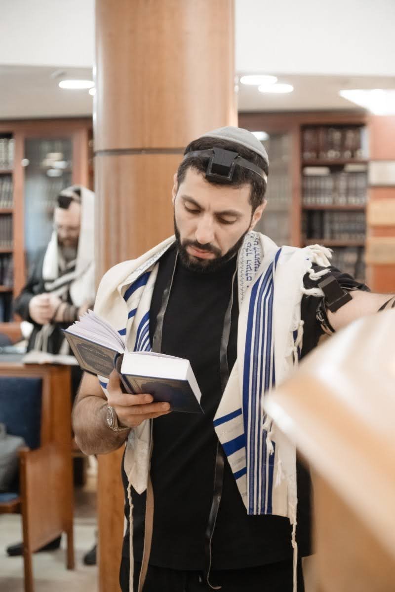 לוי נאזרוב