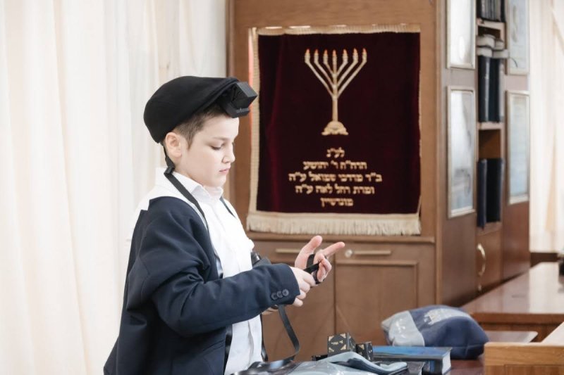 לוי נאזרוב