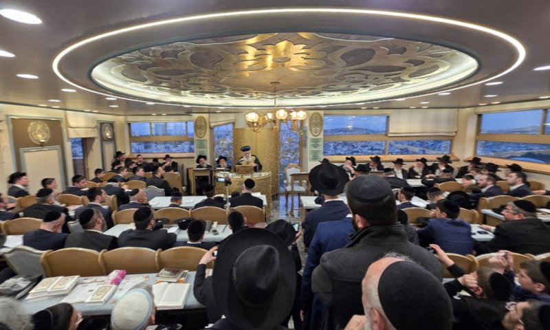 שש שנים בלי הראש"ל: אזכרה השנתית בביתו בביהמ"ד בבית וגן