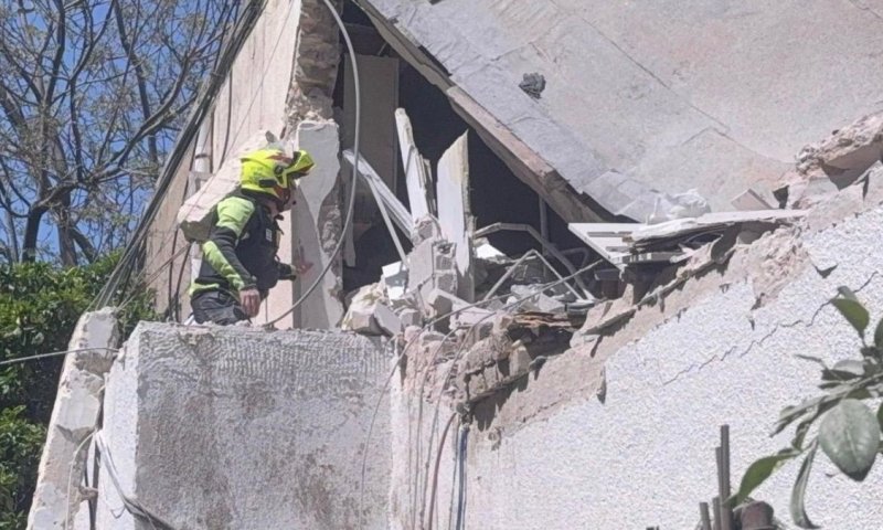 הרס רב במרכז: כ-30 זירות נפילה, פצוע בינוני ושניים קל
