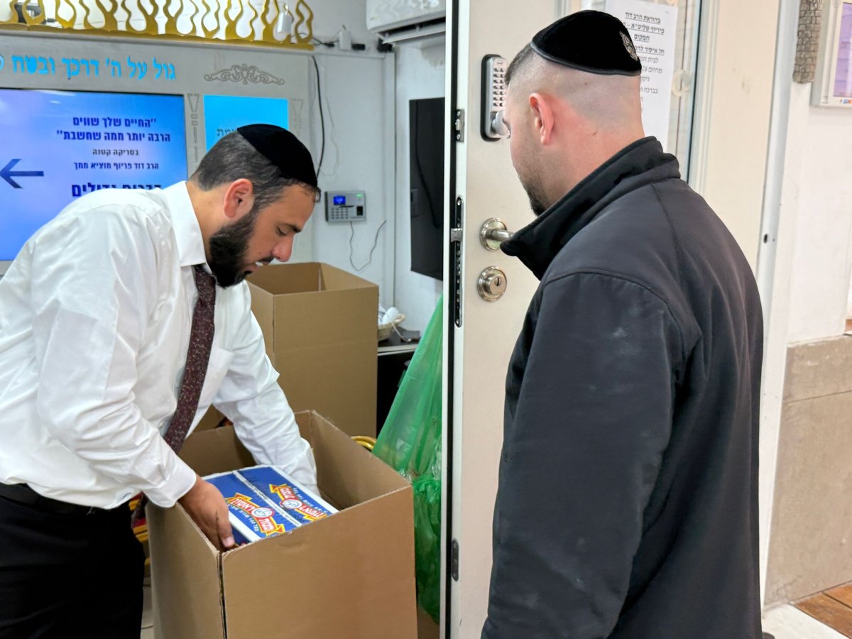 באדיבות המצלם