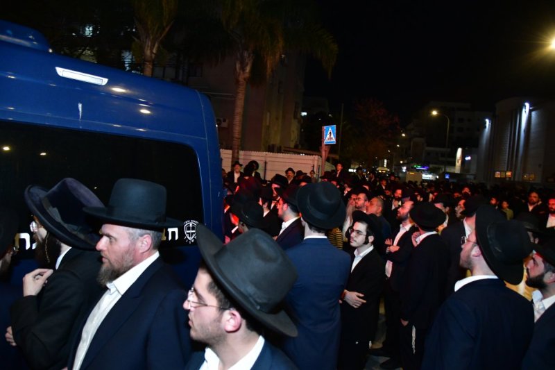 יוסי לוי