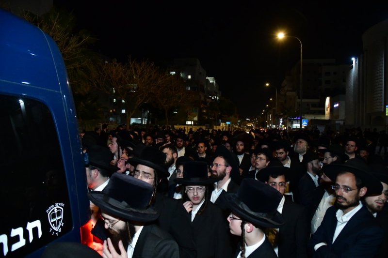 יוסי לוי