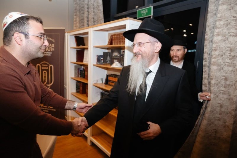 לוי נאזרוב