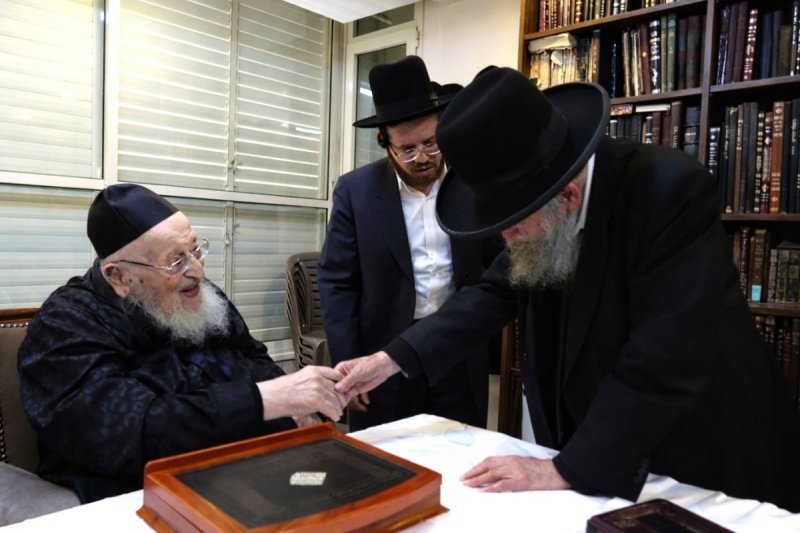 שוקי לרר