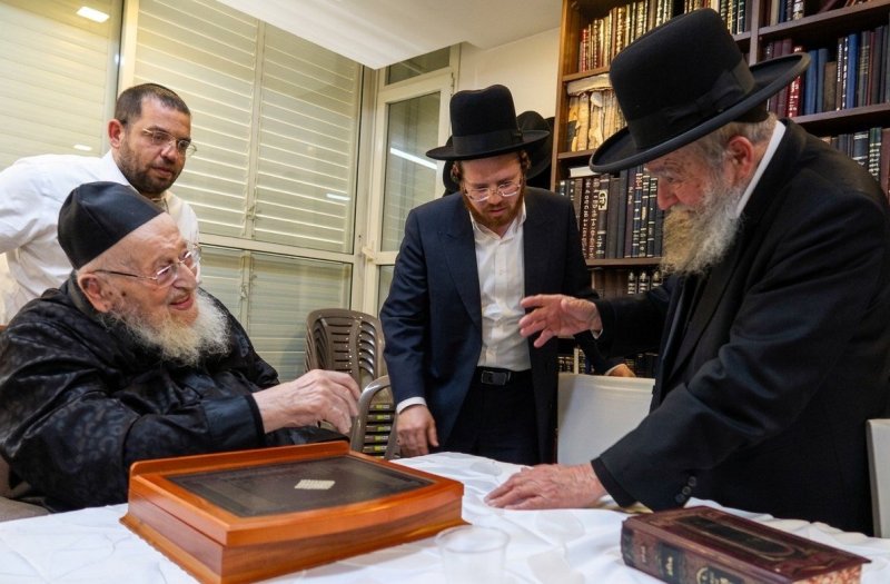 שוקי לרר