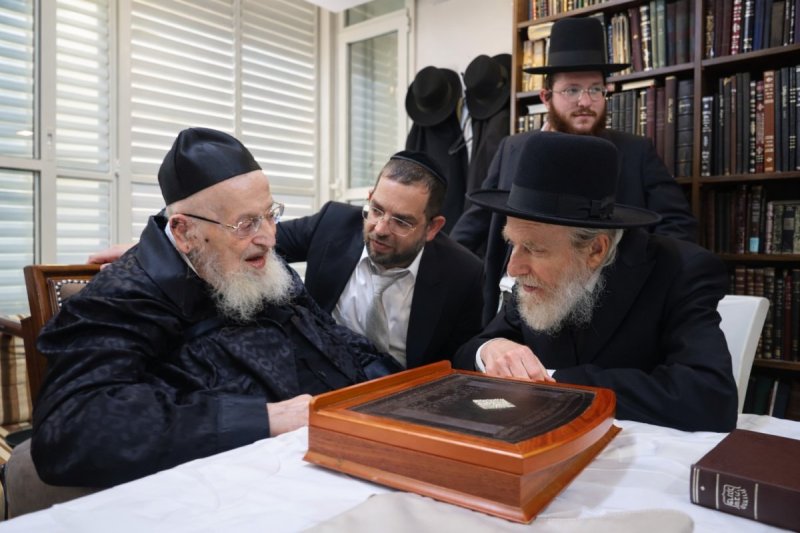 שוקי לרר