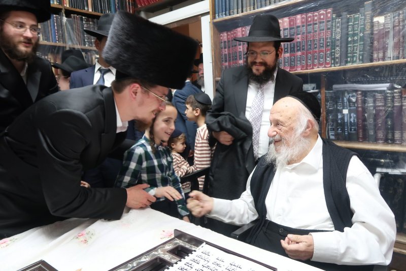 שוקי לרר