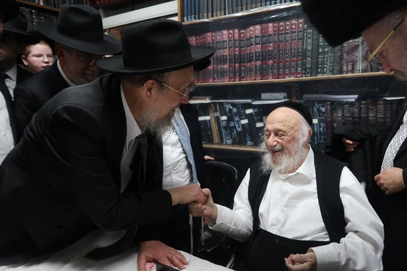 שוקי לרר