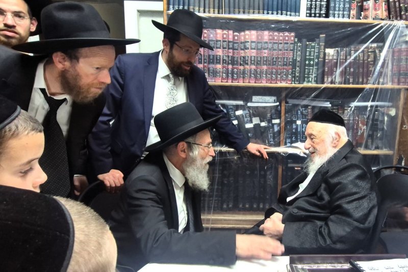 שוקי לרר