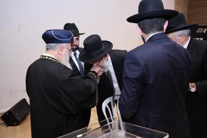 נועם אליהו