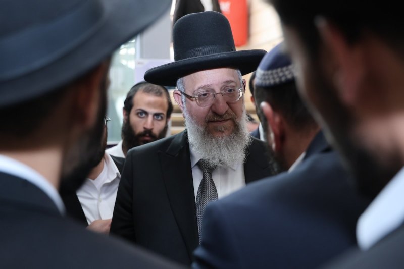 נועם אליהו
