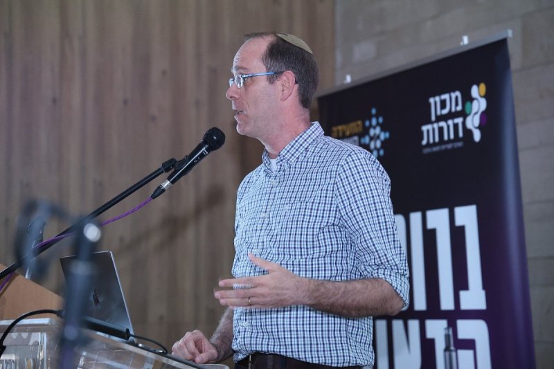 נועם אליהו