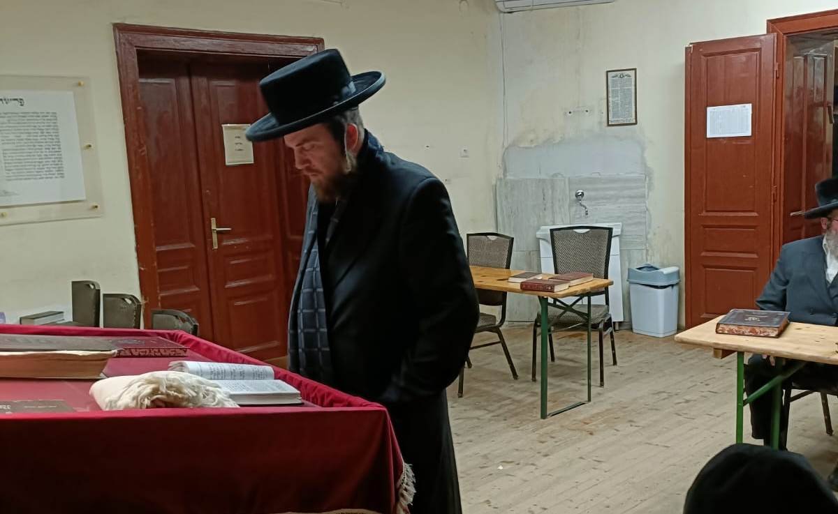 באדיבות המצלם