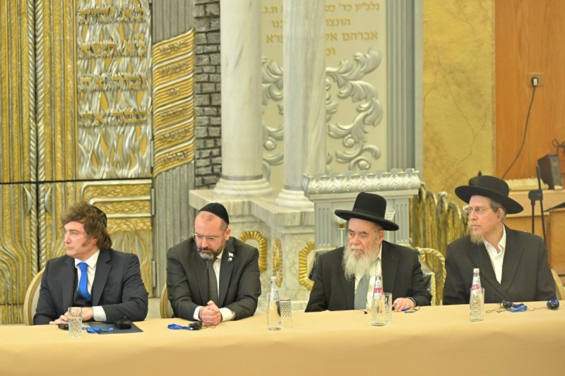 אריאל רבינסקי