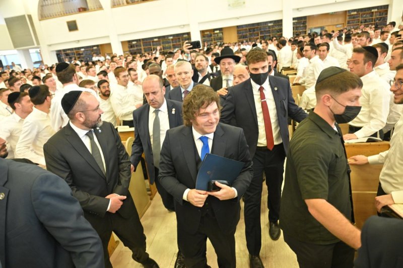 אריאל רבינסקי