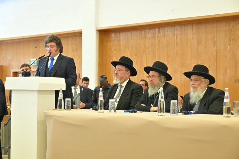 אריאל רבינסקי